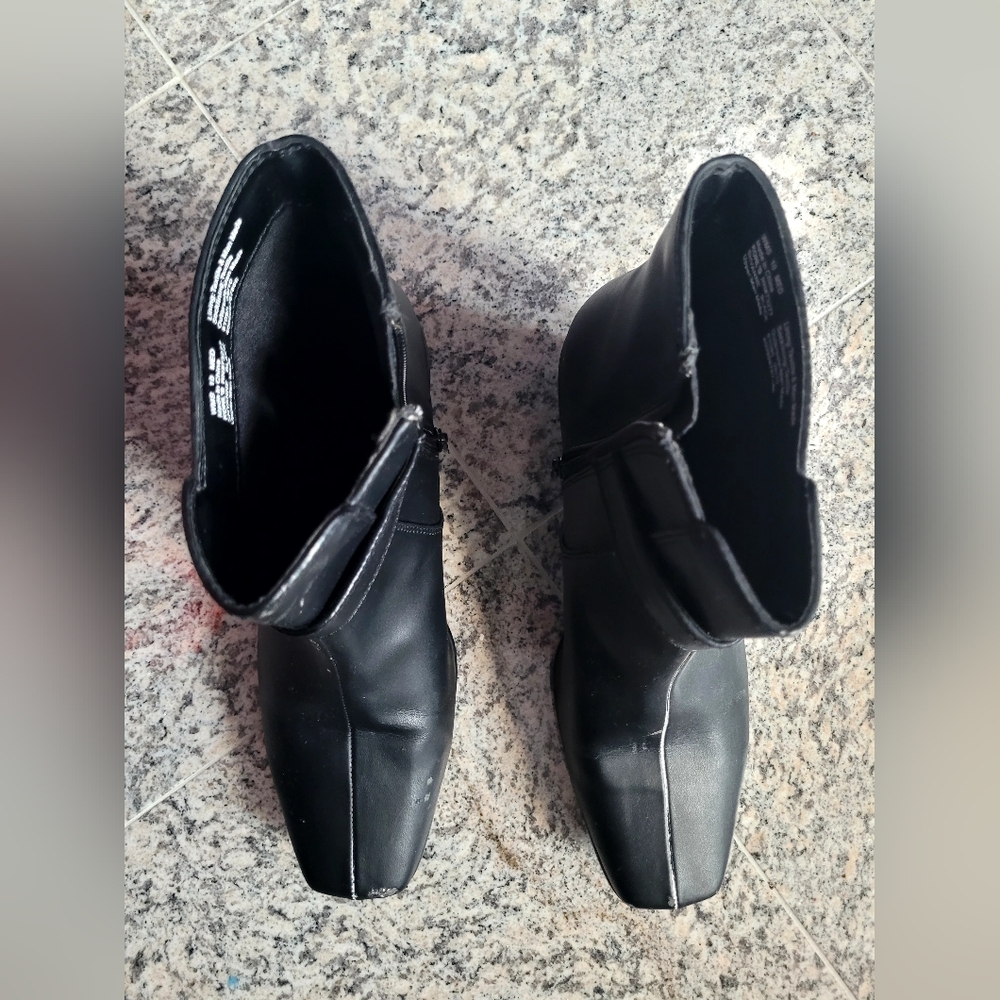 Price Drop! Kohl's Black Women's Ankle Boots